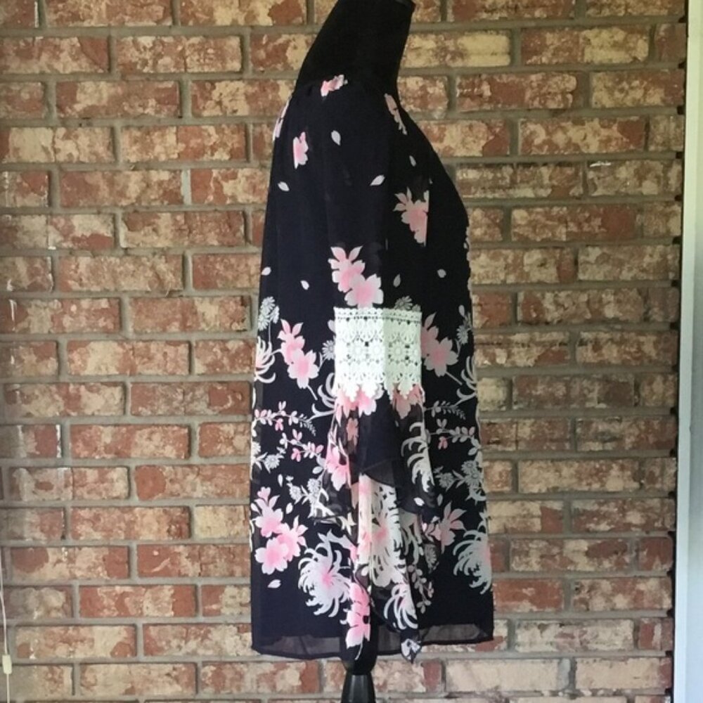 2 B Together Dress - Picture 2 of 6